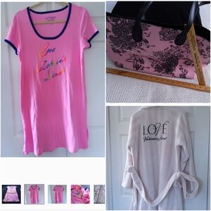 Victoria 's Secret BUNDLE of 3 Items: Y2K Sleepshirt, Plush Robe and Toile Tote